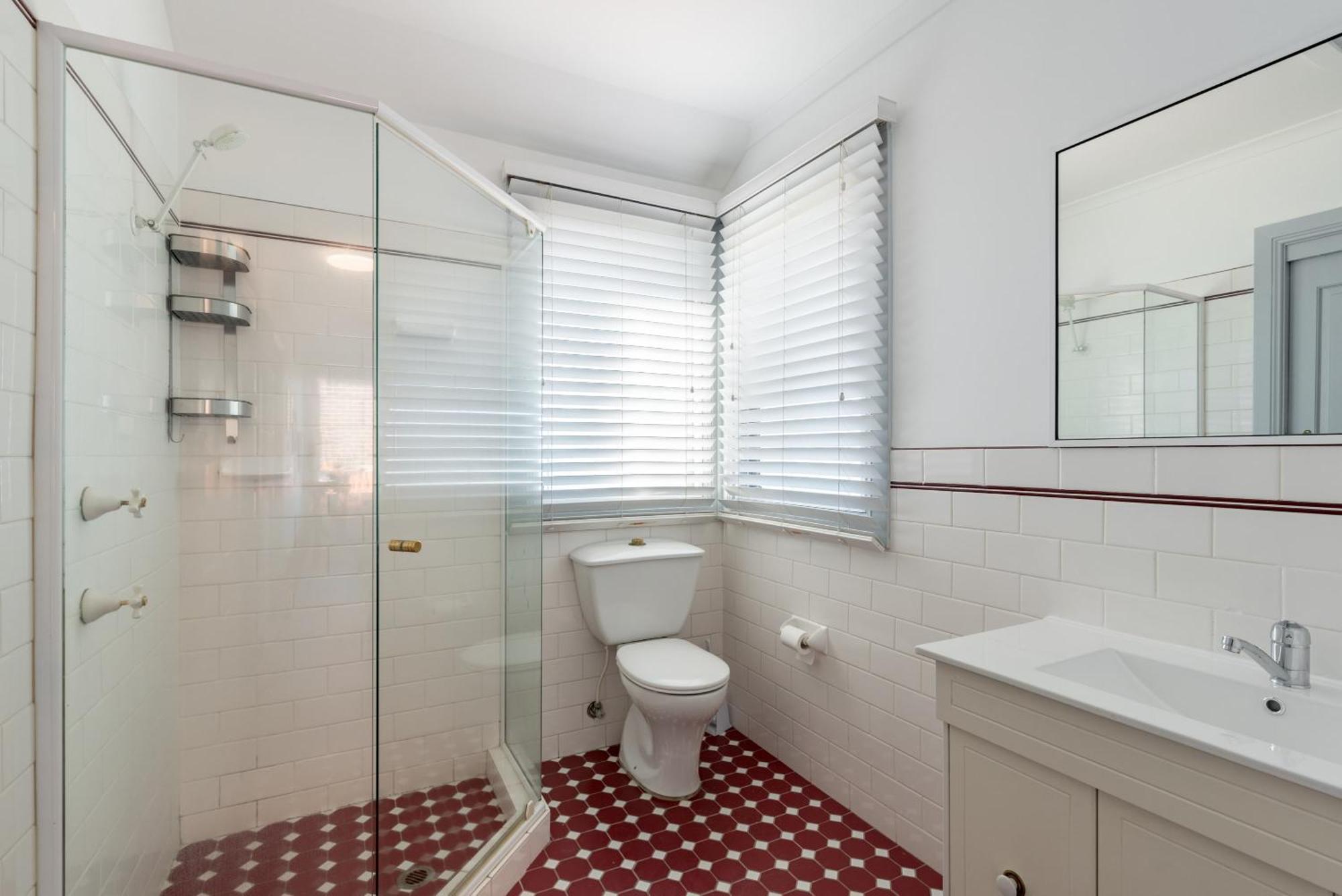 Affittacamere Spacious Quadruple - Nearby Station And Park - Close To Chinatown - Shared Bathroom