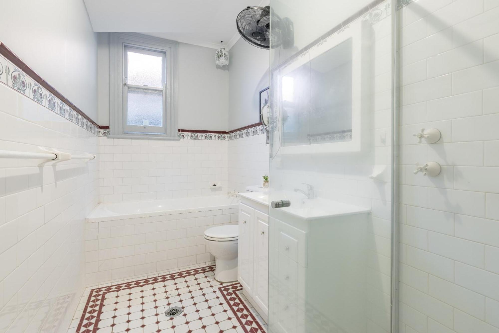 Spacious Quadruple - Nearby Station And Park - Close To Chinatown - Shared Bathroom Affittacamere Sydney