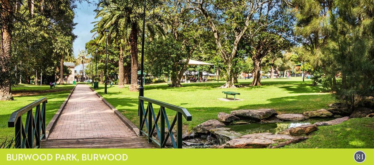 Spacious Quadruple - Nearby Station And Park - Close To Chinatown - Shared Bathroom Guest house Sydney